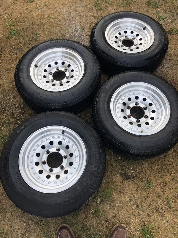 Chevy 16x8 wheels (6 lug 5.5) for Sale in Olympia, WA - OfferUp
