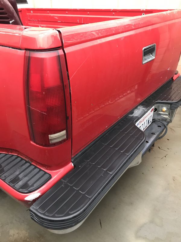 1995 chevy stepside/ bed with lights for Sale in Fontana, CA - OfferUp