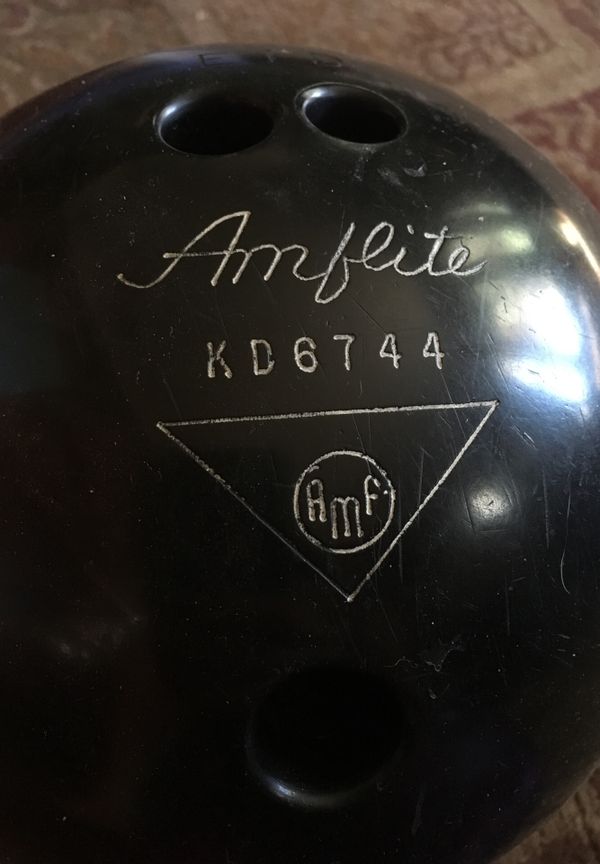 2 vintage Bowling balls, collectible Amflite AMF Mustang for Sale in