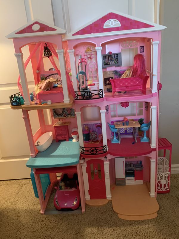 barbie dream house and car