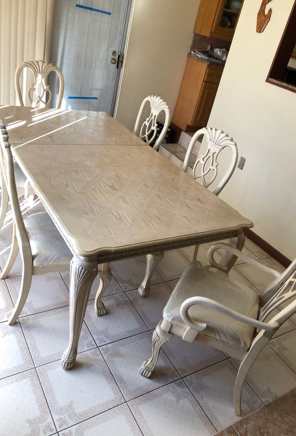Dining Room Table- 6 Chairs WOOD for Sale in Porter Ranch, CA - OfferUp