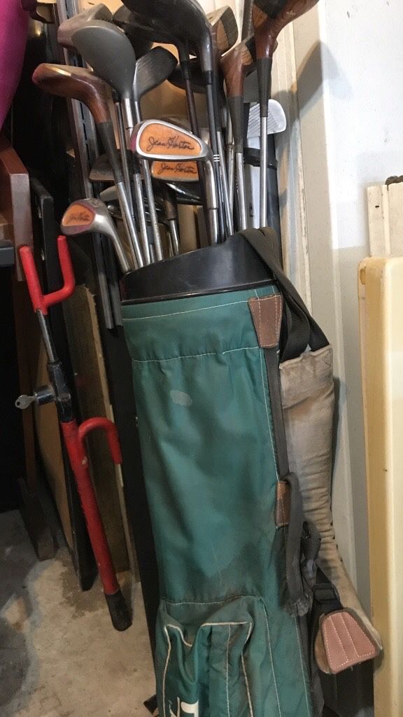 Antique Golf Clubs and Ping Golf Bag for Sale in La Porte, TX - OfferUp