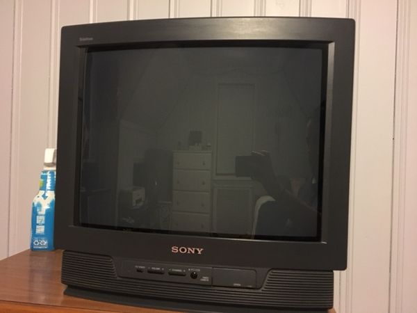 Sony Trinitron TV 20” for Sale in Malverne, NY - OfferUp