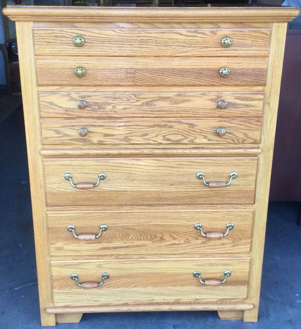 Oak 5 Drawer Highboy Dresser By Thomasville For Sale In Lakeville