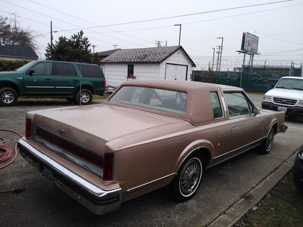 1980 Lincoln Town car coupe for Sale in Tacoma, WA - OfferUp