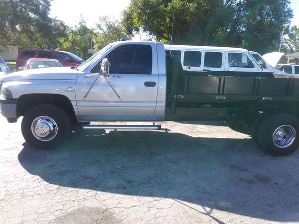 1997 Dodge Ram 3500 diesel flatbed for Sale in Fort Myers, FL - OfferUp