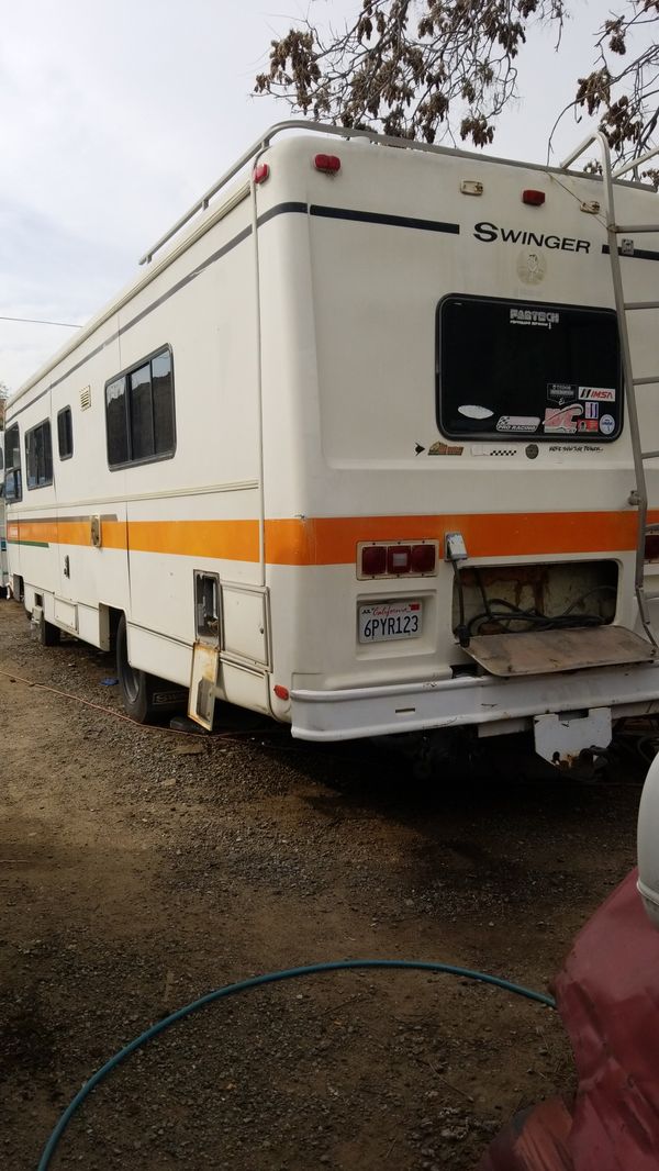 Swinger rv for sale for Sale in Riverside, CA