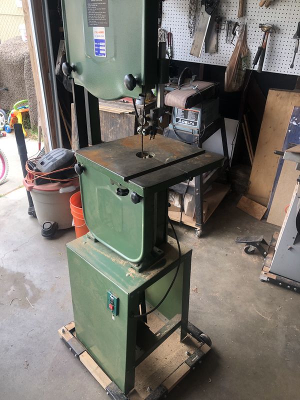 Cal Hawk 14” Band Saw for Sale in Long Beach, CA - OfferUp