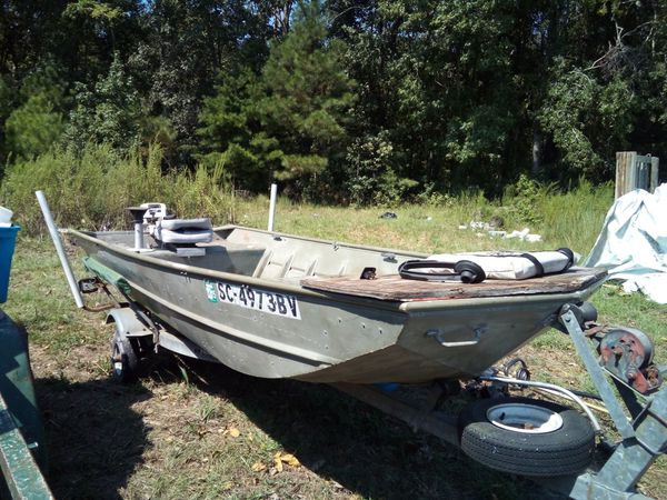 1994 14 ft Lowe's Rover Jon boat with a 1994 Johnson 15 