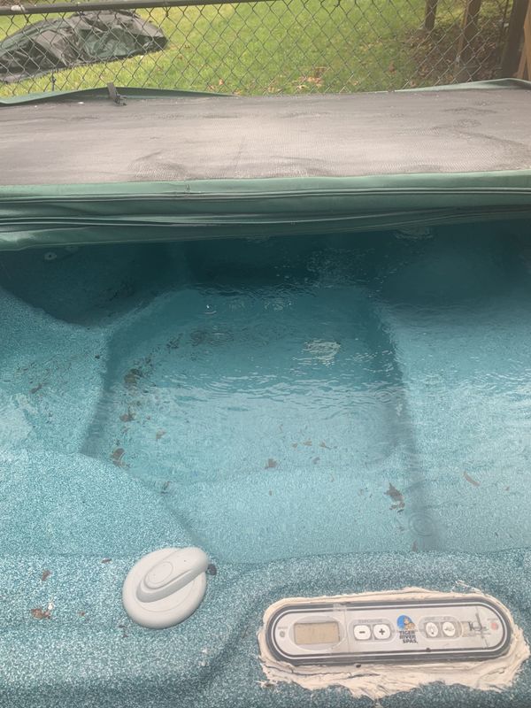 Tiger River Spa Bengal Model M. Hot tub as is for Sale in VERNON ROCKVL