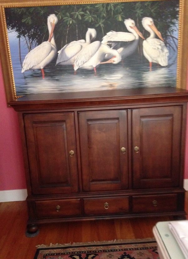 Ethan Allen British classic TV for Sale in Belleair, FL OfferUp