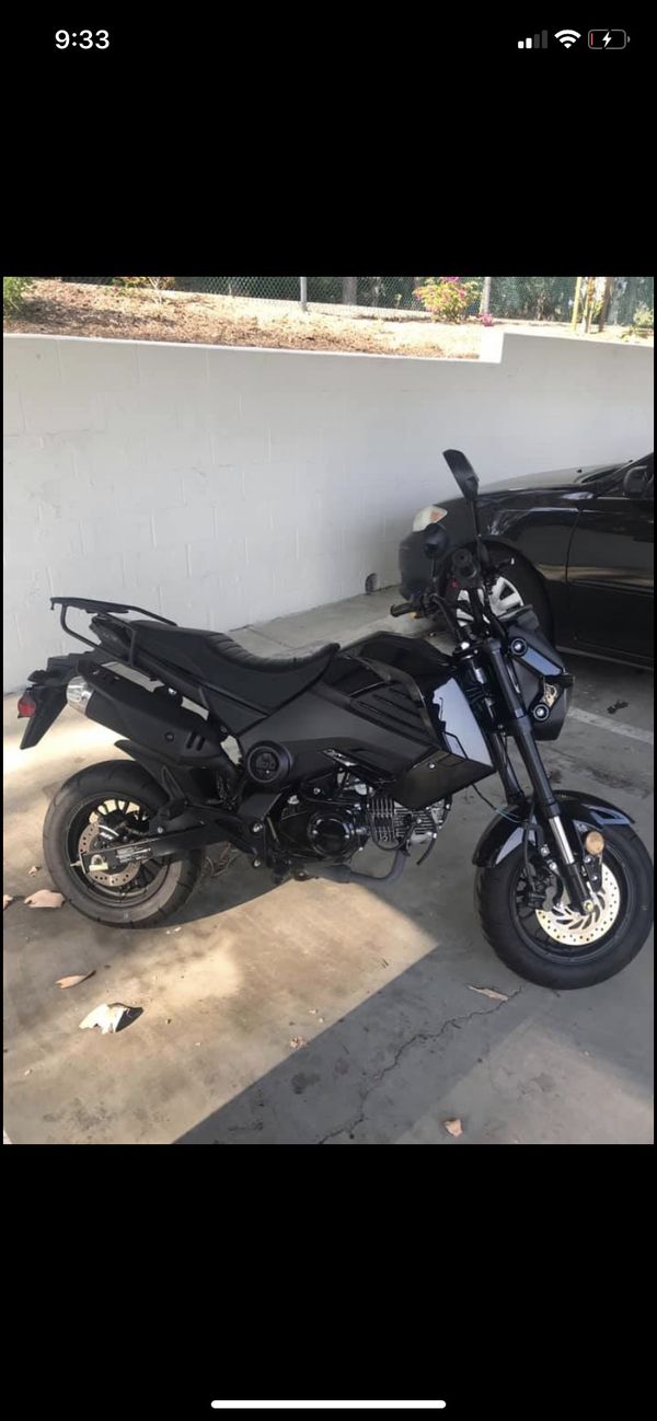 Boom Vader 125cc 2019 Motorcycle Gas Powered for Sale in Bloomington
