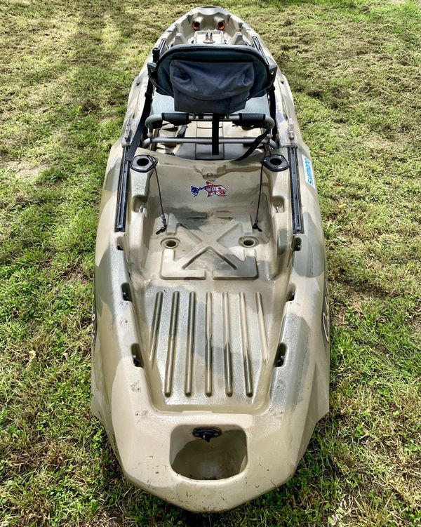 Cabelas Advanced angler 120 12’ kayak for Sale in Kyle, TX OfferUp