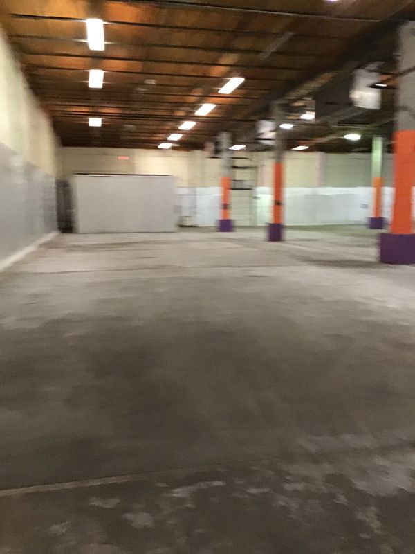 40,000 sq ft Air conditioned and refrigerated warehouse