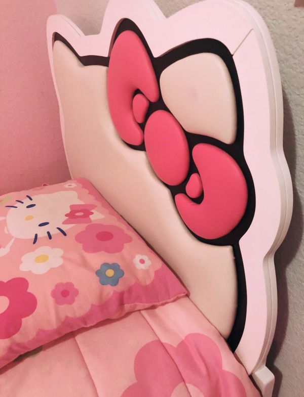HELLO KITTY TWIN SIZE FRAME BED WITH 3D HEADBOARD for Sale in Fairfield