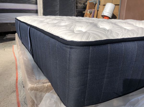 adjustable bed base for steaarn and foster mattress