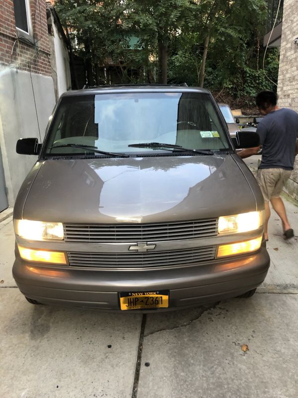 03’ Chevy Astro Van for Sale in The Bronx, NY - OfferUp