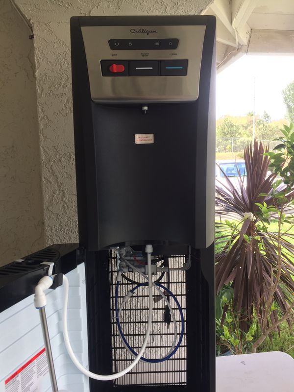 Culligan Bottom Load Water Cooler, POU Convertible for Sale in Valley