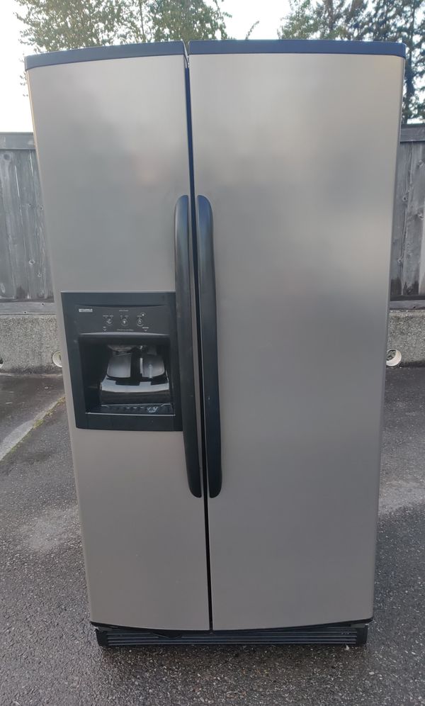 Kenmore Coldspot Refrigerator for Sale in Puyallup, WA OfferUp