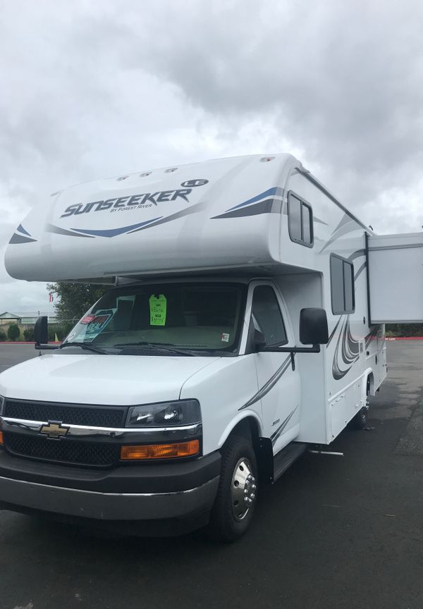 2019 class c motorhome Save 27,000 warranties included