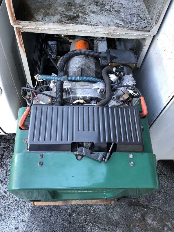 Onan commercial 6500 generator with hydraulic pump for Sale in Elk