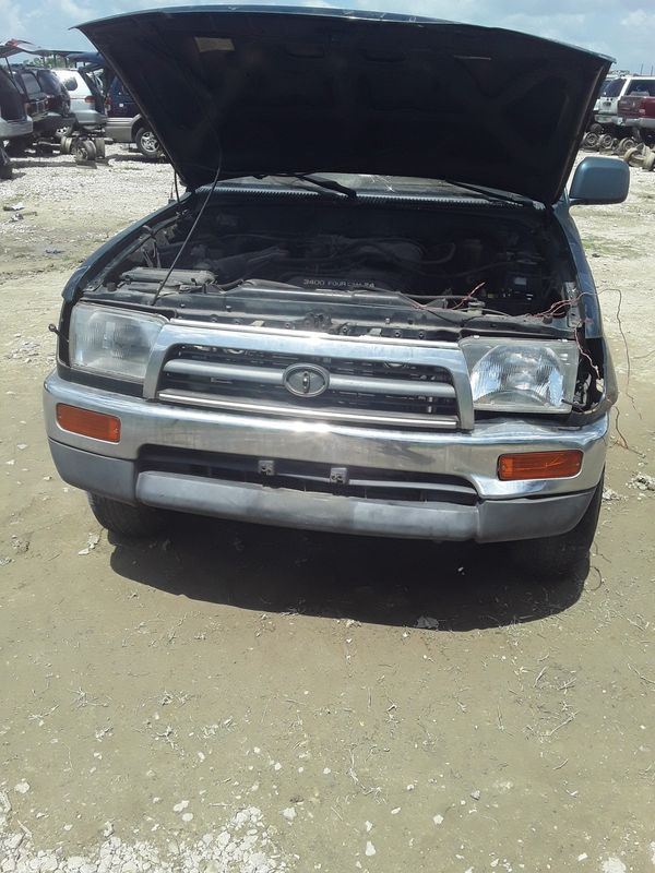 1996 Toyota 4Runner for parts for Sale in Houston, TX - OfferUp