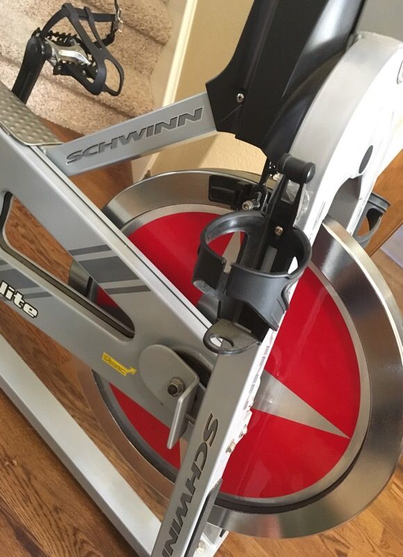 Ic Elite Spin Bike Schwinn For Sale In Bixby Ok Offerup 2591