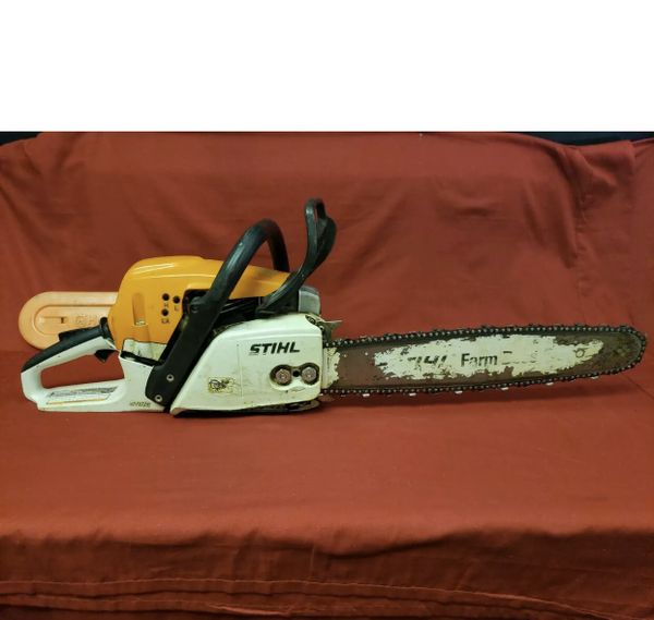 Stihl Ms271 farm boss chainsaw for Sale in Tyndall Air Force Base, FL