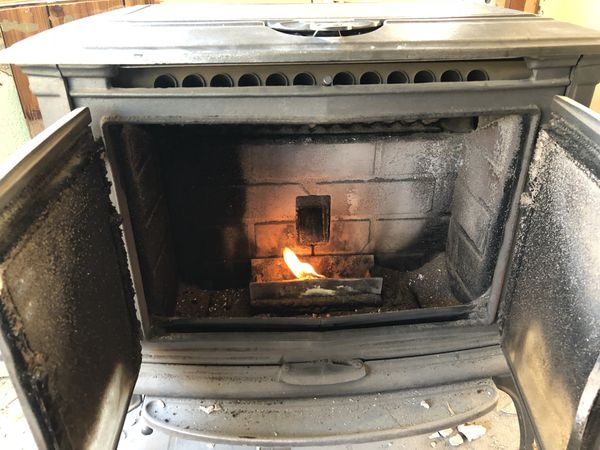 2011 LOPI LEYDEN CAST IRON PELLET STOVE For Sale In Granite Falls, WA ...