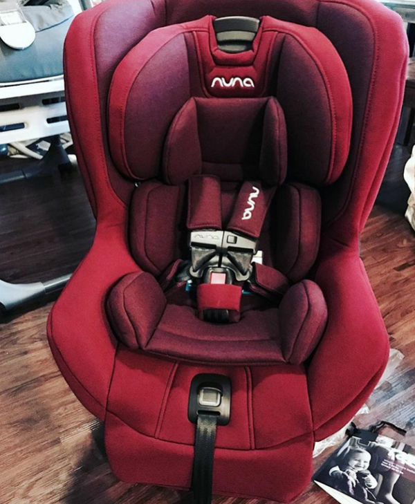 Nuna Rava Convertible Carseat for Sale in Los Angeles, CA - OfferUp