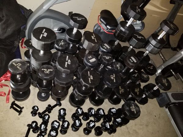 Like new iron grip dumbbells dbs dumbbell set gym weights