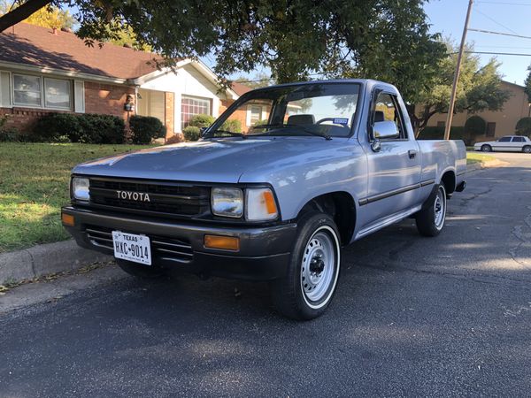 1990 Toyota Pickup 22R standard for Sale in Fort Worth, TX - OfferUp