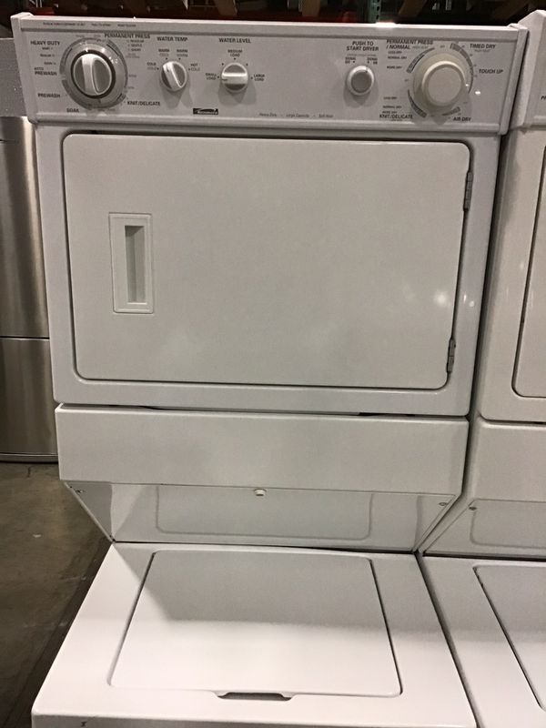 Kenmore 27” stackable washer and dryer combo for Sale in Vancouver, WA