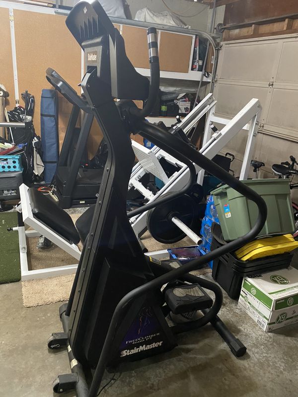 StairMaster Model 4600 PT Stepper Vertical Climber for