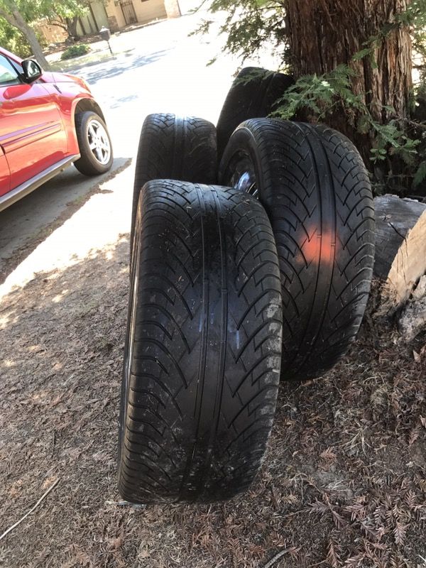DCENTI Tires 305/40R22 for Sale in Fresno, CA OfferUp