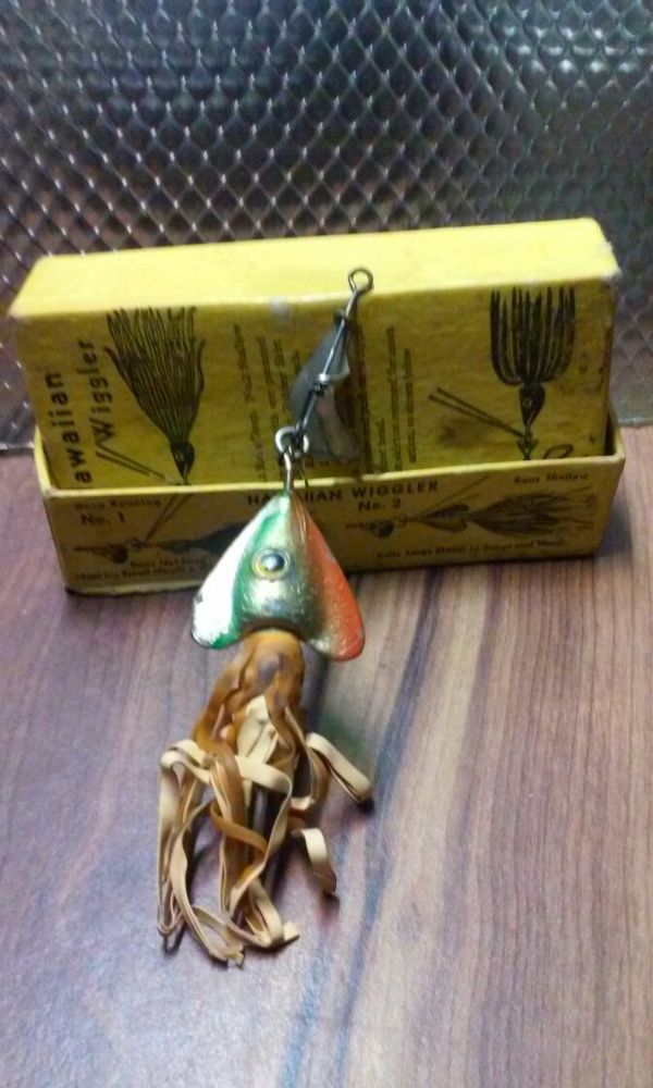 Vintage Hawaiian Wiggler fishing lure for Sale in West Sacramento, CA