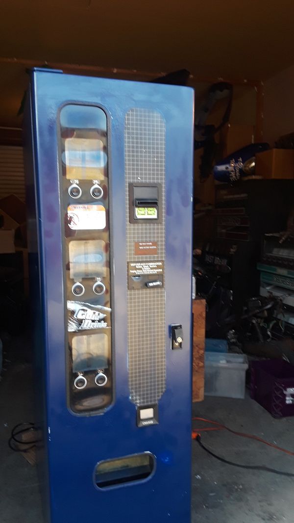 Slim five slot vending machine for Sale in NO FORT MYERS, FL OfferUp