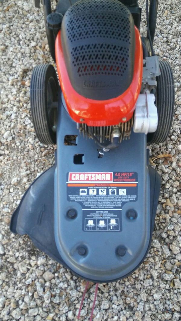 Selling a Craftsman Weed Trimmer 4.0 HP/18" Lite Duty for Sale in