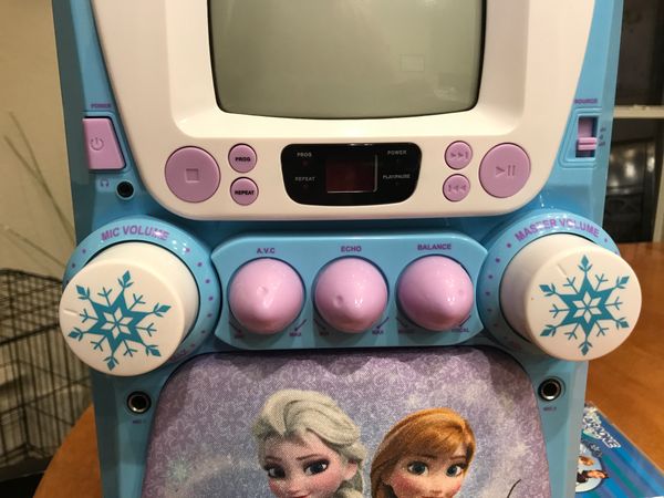 frozen karaoke machine 2 microphones