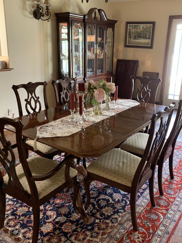 Thomasville Dining Room Set - Table, Chairs and China ...