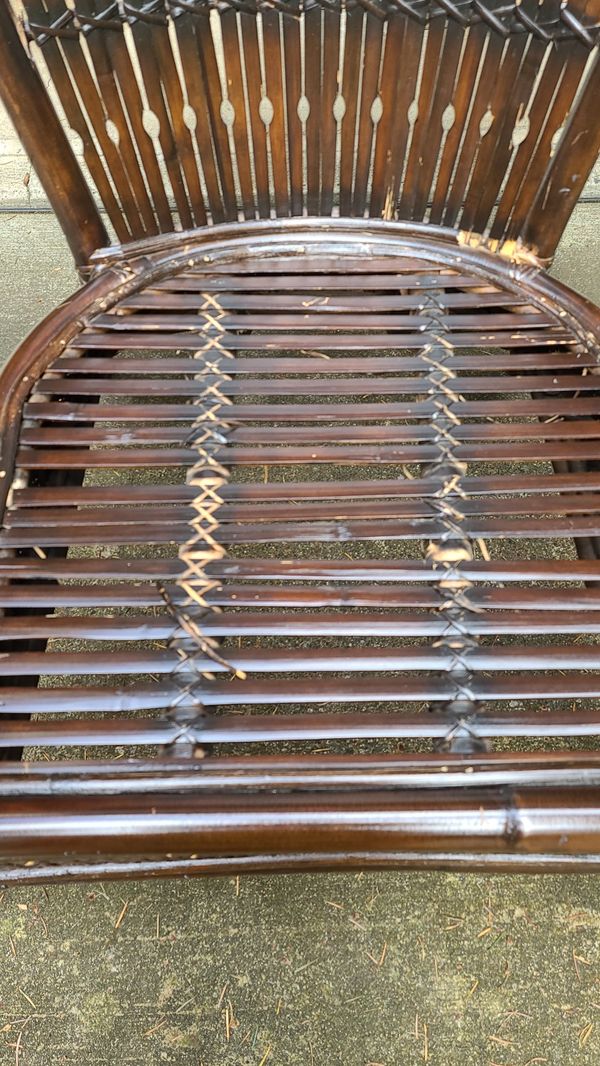 Pier One Wicker Chair for Sale in Puyallup, WA - OfferUp