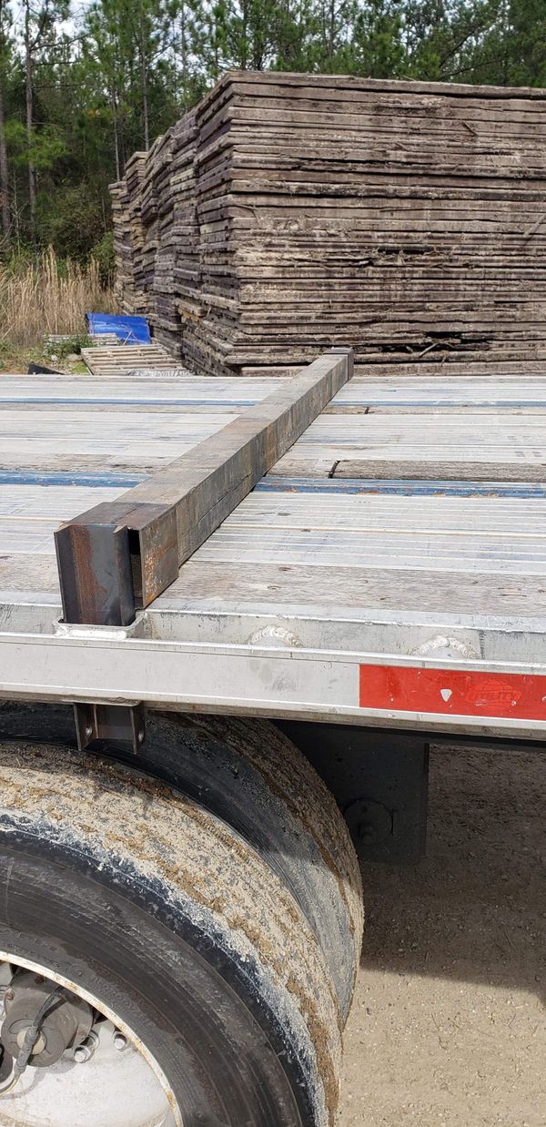 Pipe Stake DUNNAGE HOLDER w/ Safety Pin Hole for Hotshot/Flatbed