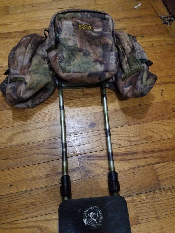 Rancho Safari Cat Quiver w/ 3 pockets for Sale in Puyallup, WA OfferUp