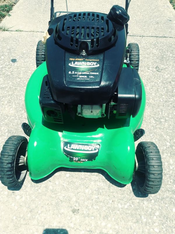 20 inch cut LawnBoy selfpropelled lawn mower for Sale in Saint Petersburg, FL OfferUp