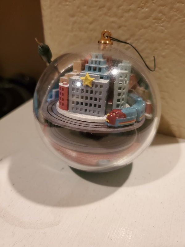 Moving Christmas Ornaments for Sale in Fresno, CA - OfferUp