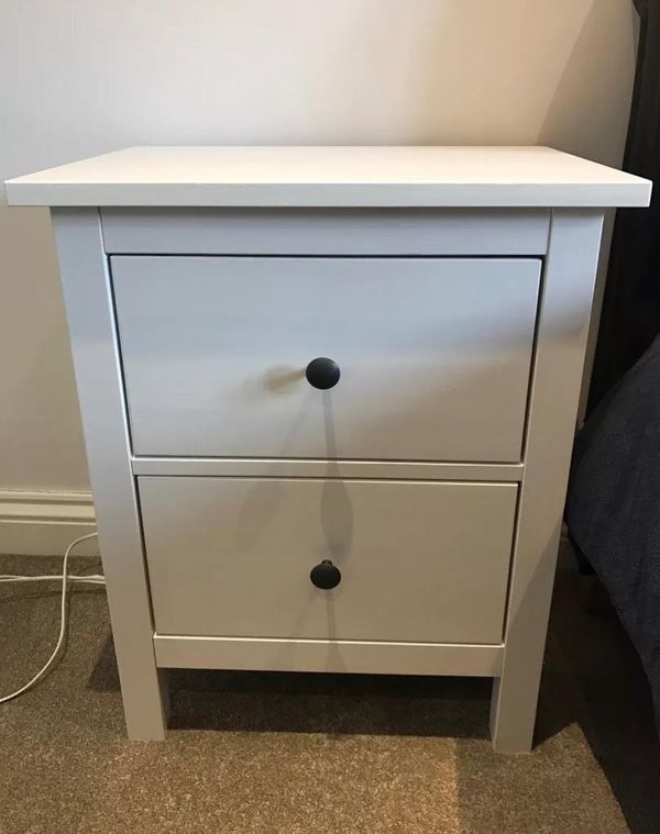 1 Ikea Hemnes Nightstand White Stain Great Condition for Sale in