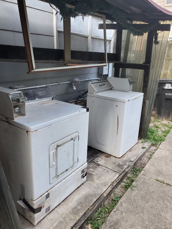 Whirlpool COMMERCIAL WASHER & Dryer Coin operated works well for Sale
