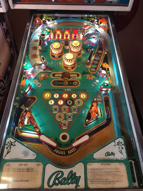 Vintage 8 Ball Pinball Machine by Bally 1977 for Sale in West Palm ...