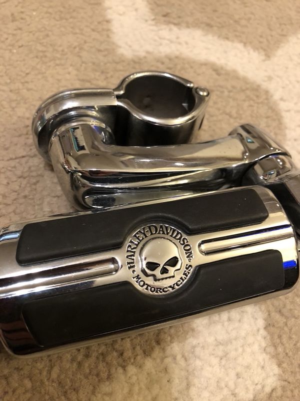 360 adjustable HarleyDavidson willie g foot pegs (price drop) for Sale