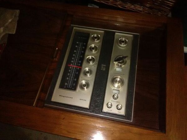magnavox console stereo parts